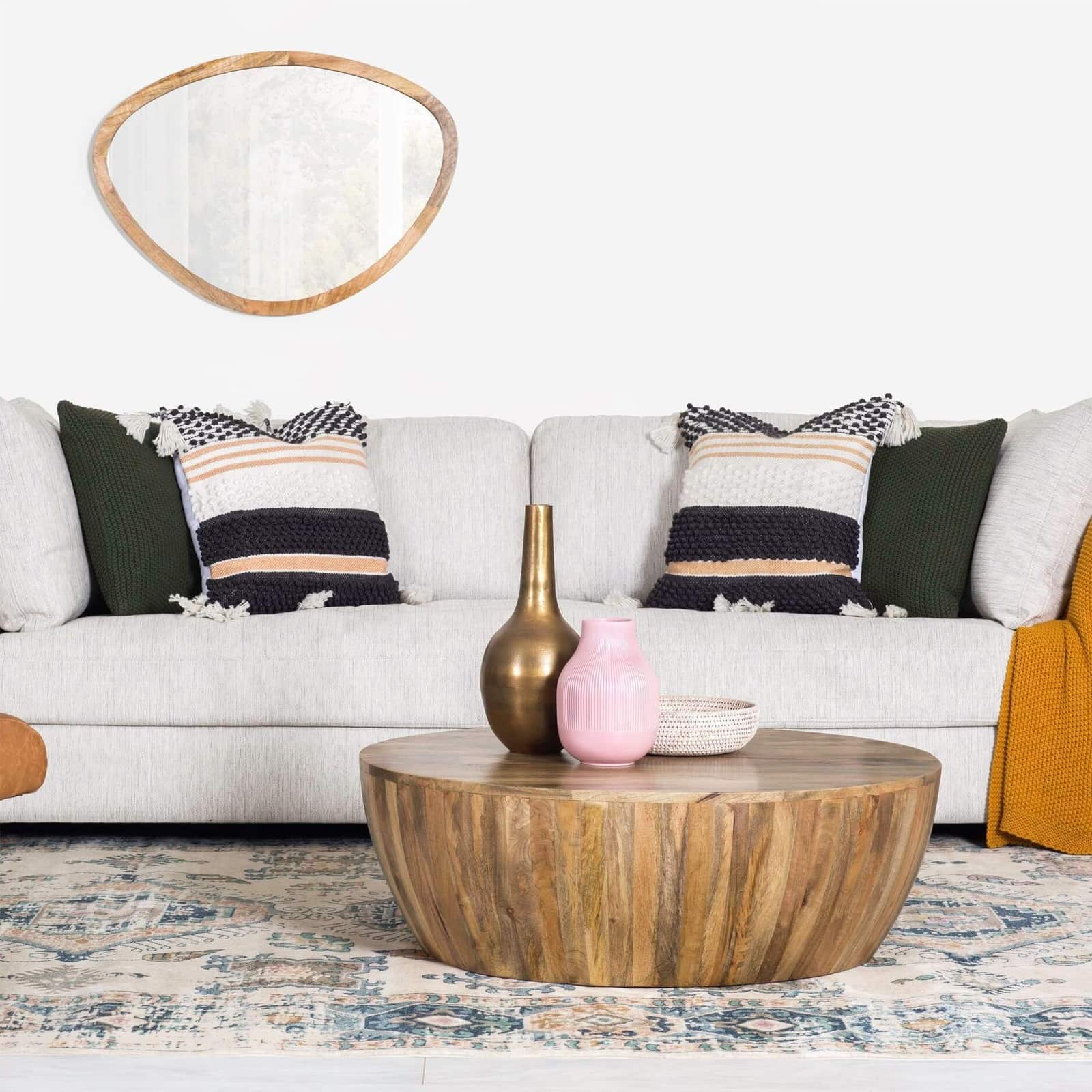 Poly & Bark on Living Cozy